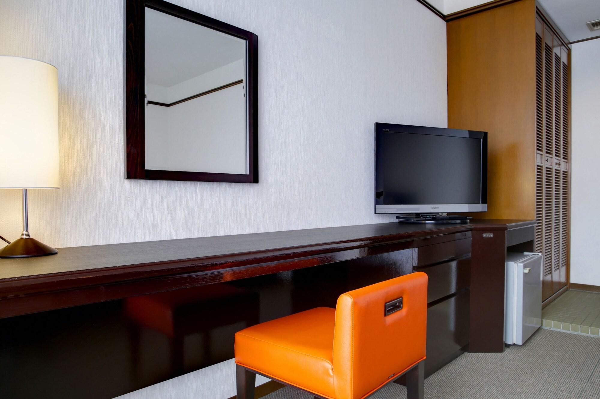 Hotel City Court Наха Екстериор снимка
